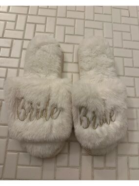 White Faux Fur 'Bride' Slippers - for Wedding & Bachelorette